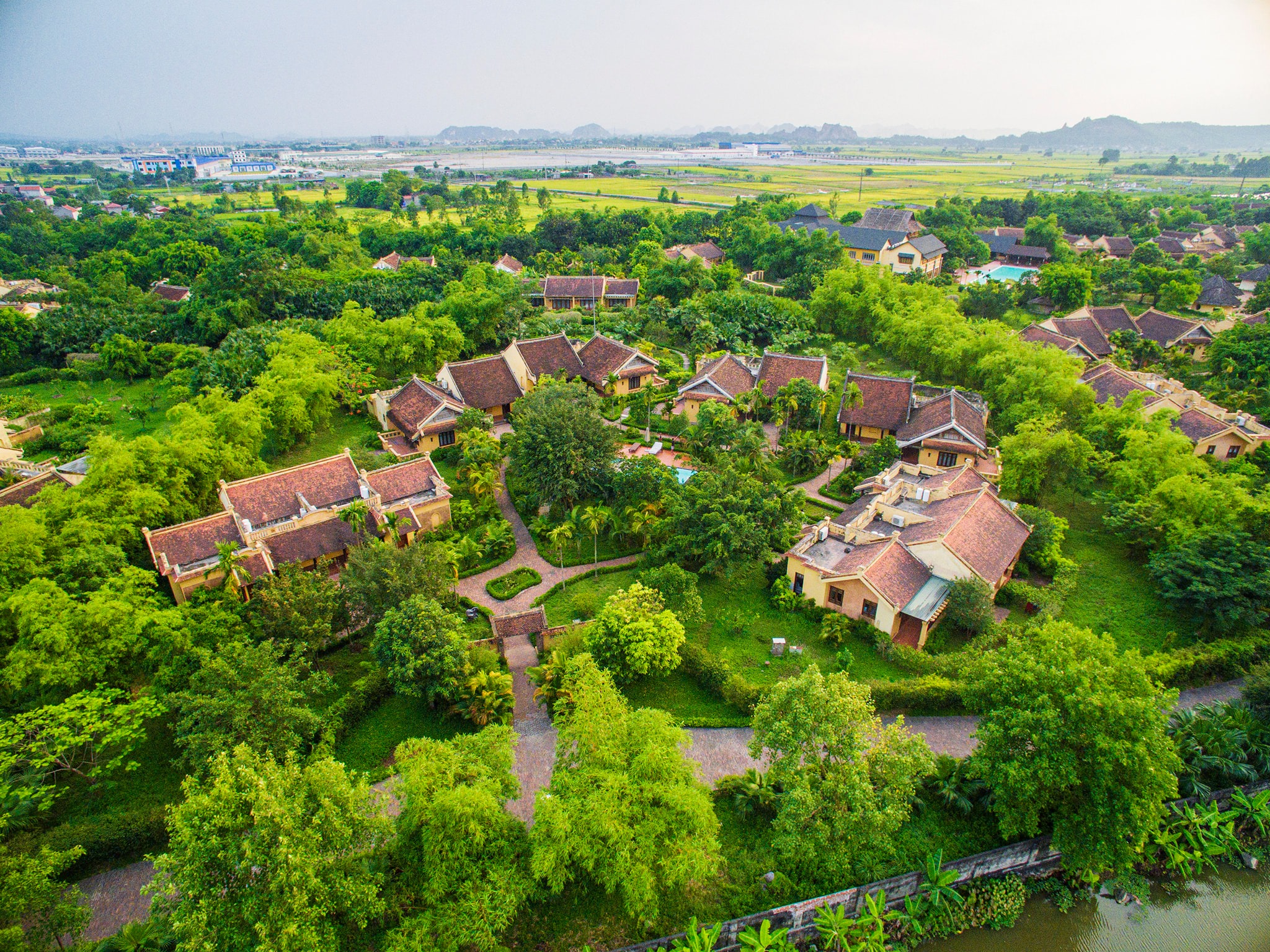 EMERALDA RESORT