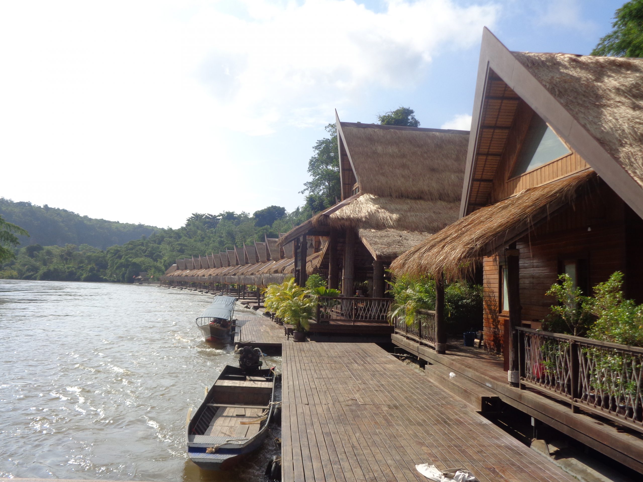 THE FLOAT HOUSE RIVER KWAI